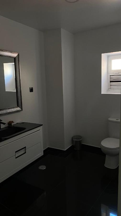 Brandao House Hostel Caparica Εξωτερικό φωτογραφία