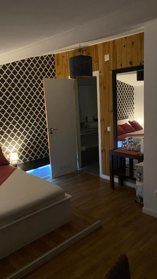 Brandao House Hostel Caparica Εξωτερικό φωτογραφία